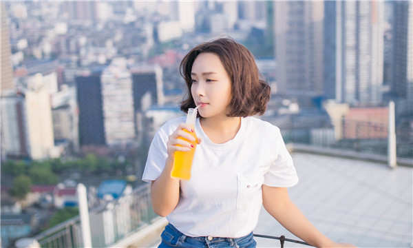 美兰关于试管代生助孕多少钱的详尽分析与指导