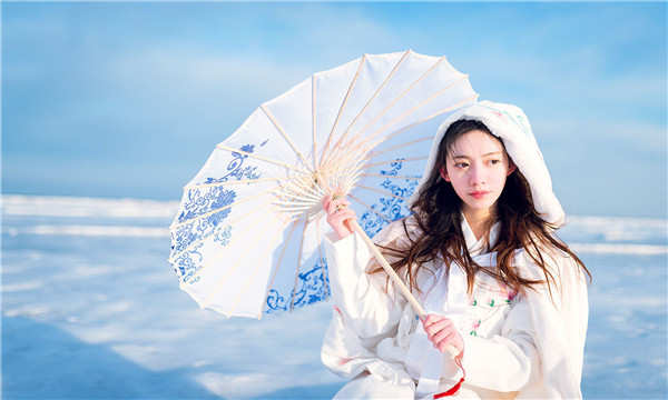 美兰试管代怀生子多少钱一个？助孕之路的费用分析与方案选择